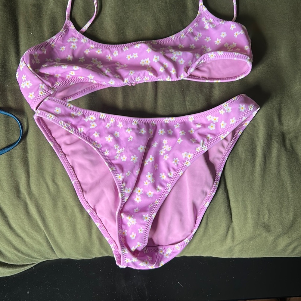 Pacsun la heart swim